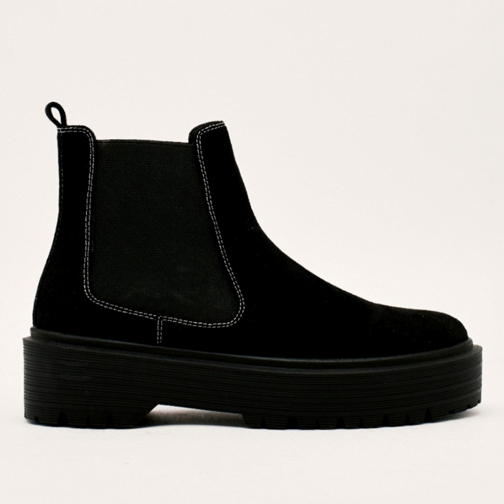 Suede Contrast Stitch Chelsea Boots        Size 5